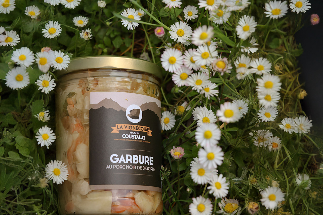 Conserverie artisanale AOP, Conserves de Porc Noir de Bigorre AOP, Eleveur de porc noir de Bigorre, Jambon noir de Bigorre AOP, Noir de Bigorre AOP, Porc noir de Bigorre AOP, Producteur de porc noir de Bigorre AOP, Viande de poir noir de Bigorre AOP